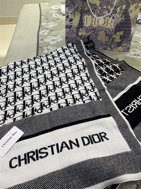 christian dior stole